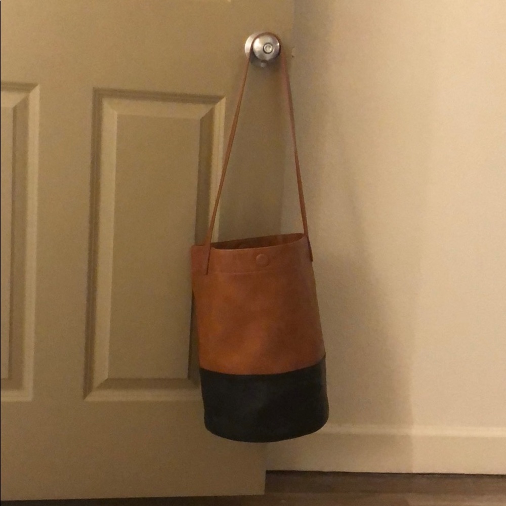 Sole Society Tan and Black Bucket Bag